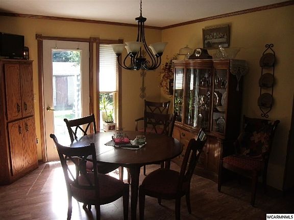 4th image of 1214 Parkside Dr