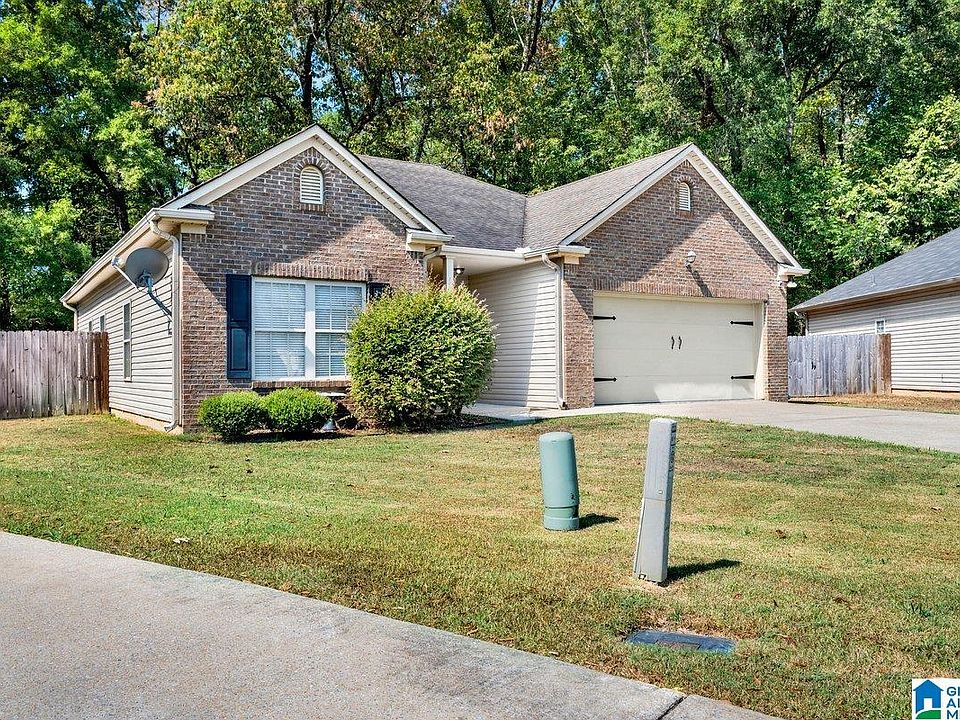 1st image of 951 Meriweather Dr