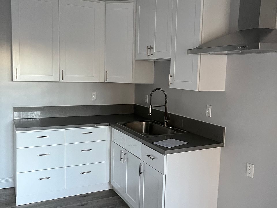 1st image of 3802 W 27th St #206