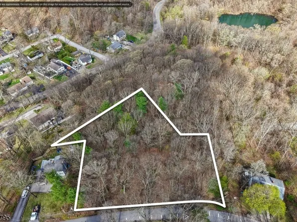 11 Alamoosook Rd, Vernon Twp., NJ 07422