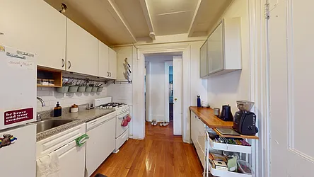 Rented by Bond New York