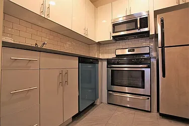 Rented by Metropolitan Property Group