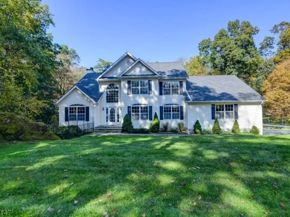 6 Macintosh Dr, Andover Twp., NJ 07848