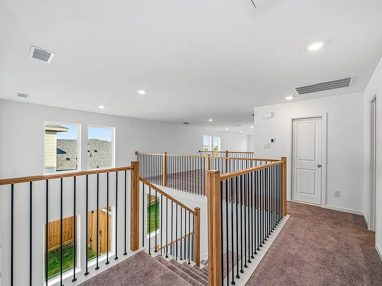 22135 Rangemore Dr — Photo 27
