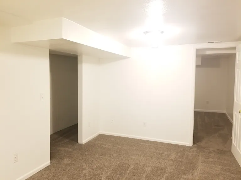 2 bed, 1.0 bath, 840 sqft, $1,150 — Photo 3