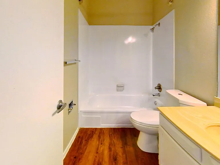 Two Bedroom Apartment Home with Beautfiul Courtyard views — Photo 43
