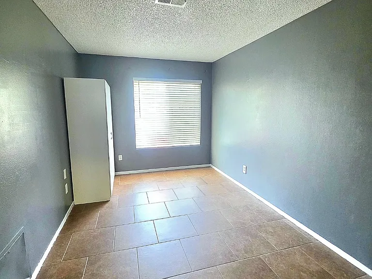 621 E Avenue J12 — Photo 7