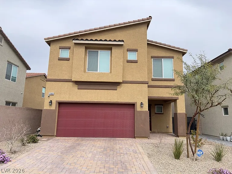 1180 Pitaya Ct — Photo 1