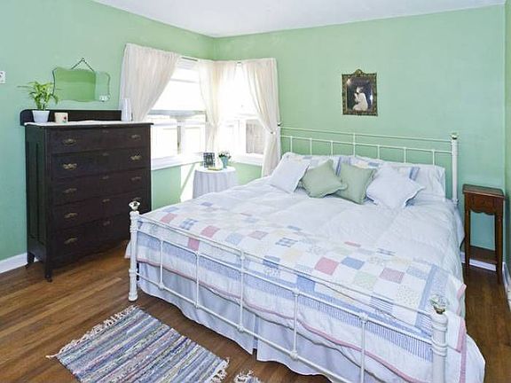 Master Bedroom on Main
