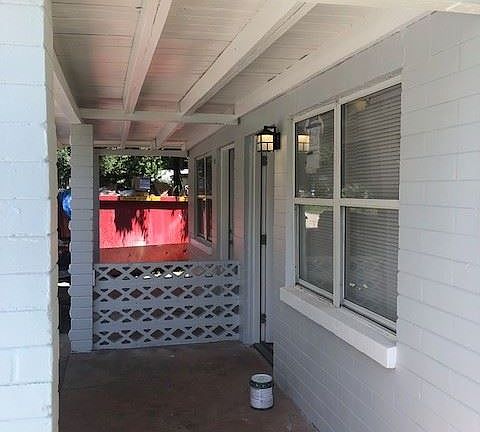 3rd image of 321 N Caroline St