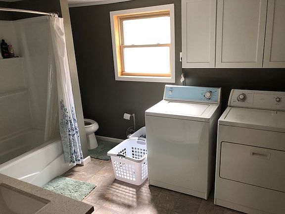 4th image of 359 Deersville Ave