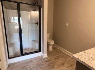 556 Cumberland Pointe Ln, Bowling Green, KY 42103