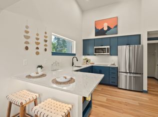 980 NE Norton Ave #2, Bend, OR 97701