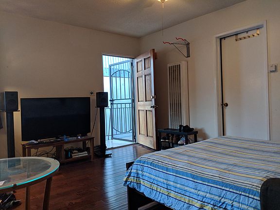 2nd image of 21 Sunset Ave APT 3