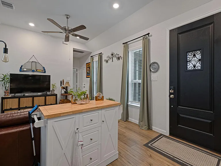 18323 Tiger Flowers Dr — Photo 33