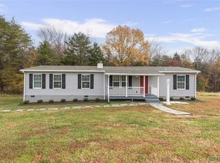926 Evans Rd, Powhatan, VA 23139