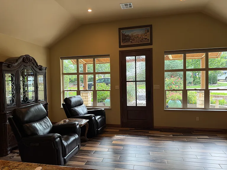 2453 Bottoms East Rd — Photo 10