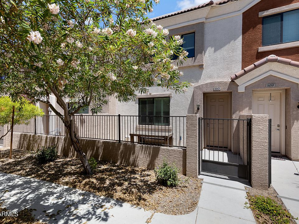 1st image of 125 N SUNVALLEY Boulevard #110