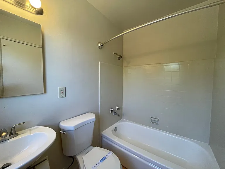 5488 Carlson Dr #&-5492 — Photo 14