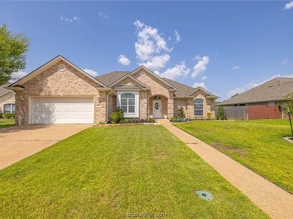 4403 Colony Place Dr, Bryan, TX 77808