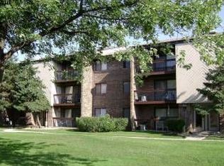 15935 Leclaire Ave, Oak Forest, IL 60452