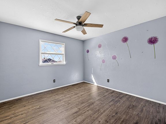 5th image of 416 W Grandview Ave
