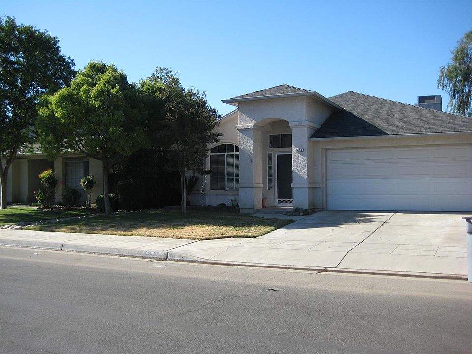 1st image of 5419 W Roberts Ave