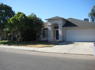 5419 W Roberts Ave, Fresno, CA 93722