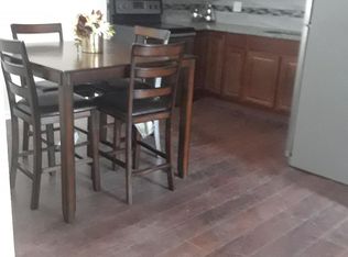 4872 Creekview Rd APT 1, Rockford, IL 61108