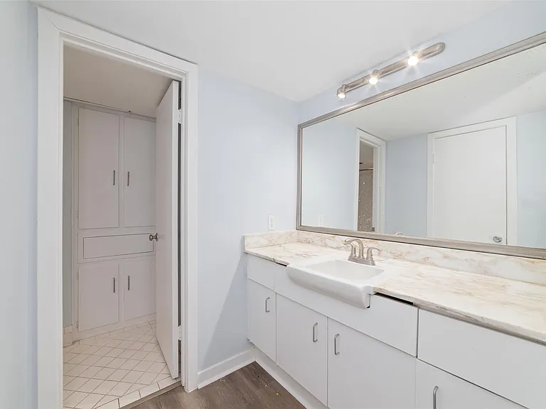 3300 Yorktown St #26 — Photo 19