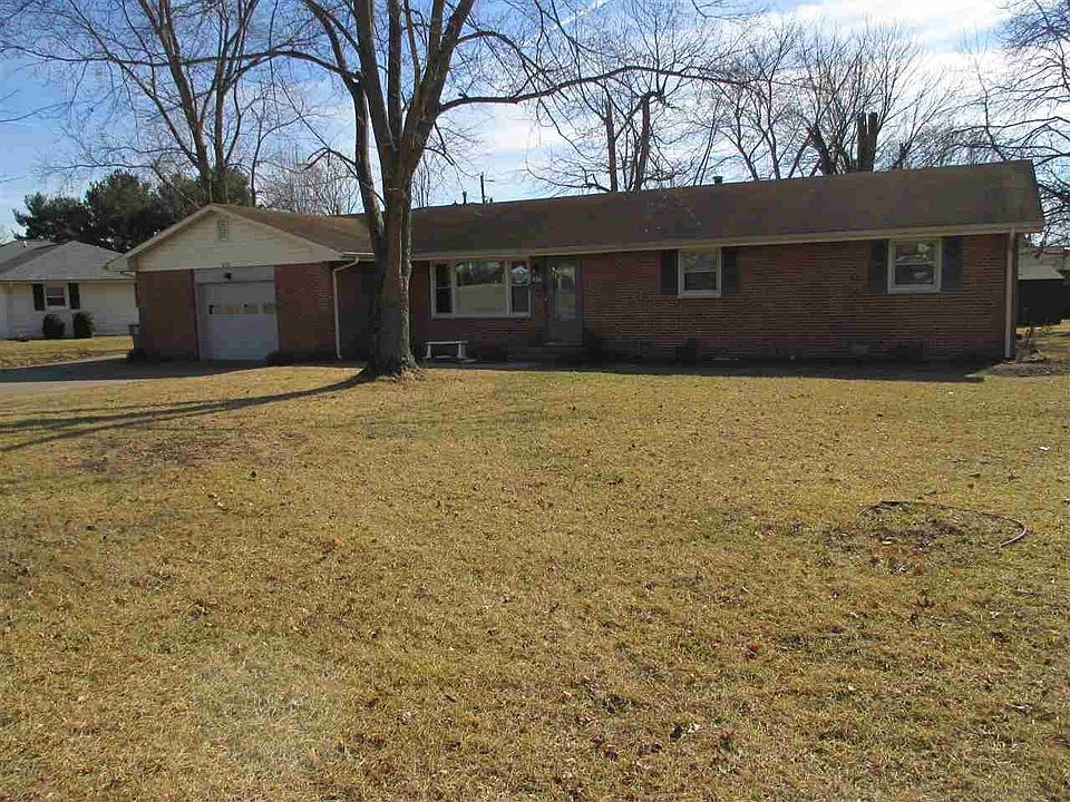 1st image of 456 Manor Dr