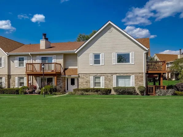 10615 North Ivy COURT #46, Mequon, WI 53092