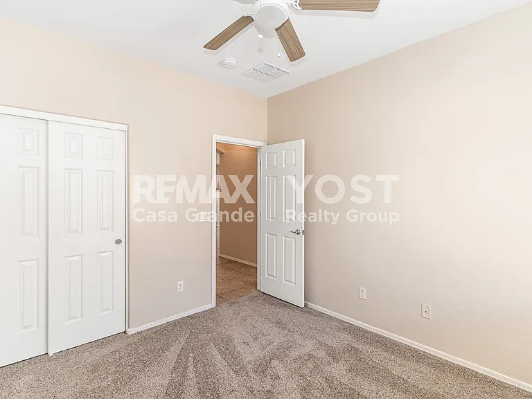 254 W Seven Seas Dr — Photo 10