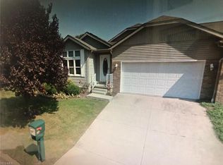 1303 Southpointe Cir NE, Canton, OH 44714