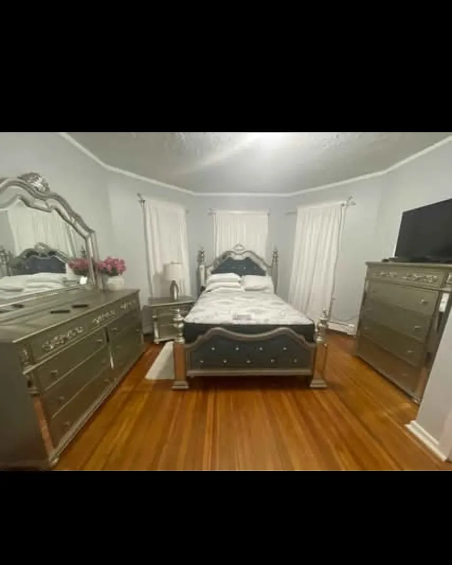 Homestead — Photo 1