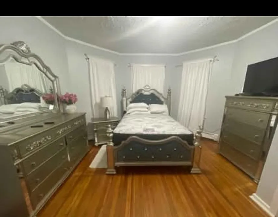 139-141 Homestead Ave