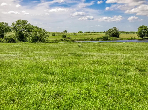 1070 Sledge Ct, Chappell Hill, TX 77426