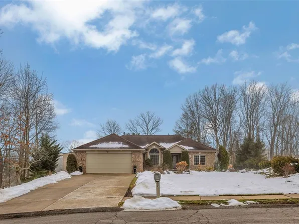 420 Rolling Hills Rd, Freedom, PA 15042