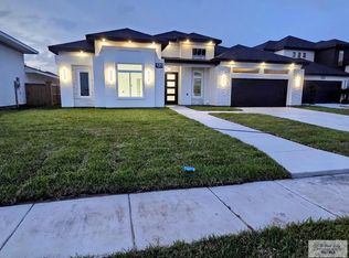121 Finch Dr, Los Fresnos, TX 78566