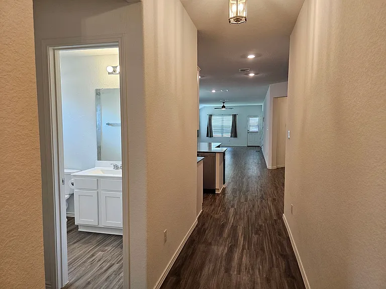 21408 Bird Wing Dr — Photo 3