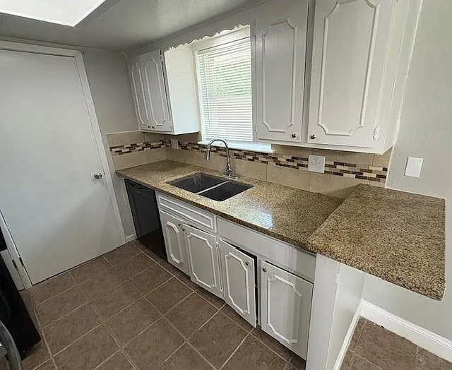 12127 Rhinebeck Dr — Photo 15