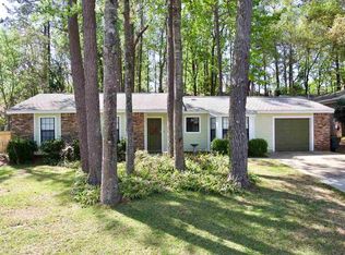 2915 Cross Creek Cir, Tallahassee, FL 32301