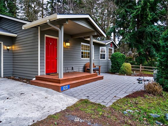 Quality construction Yonkman built home.