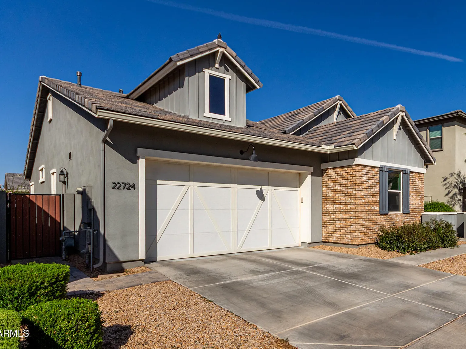 3 bed, 2.0 bath, 1868 sqft, $3,350 — Photo 4