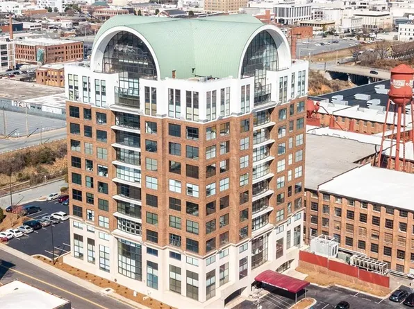 317 W High Ave #15A, High Pt, NC 27260