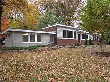 1st image of 7753 Blackford Dr