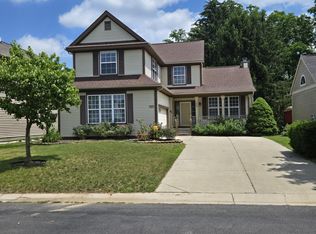 338 Forestview Dr, Waterford, MI 48327