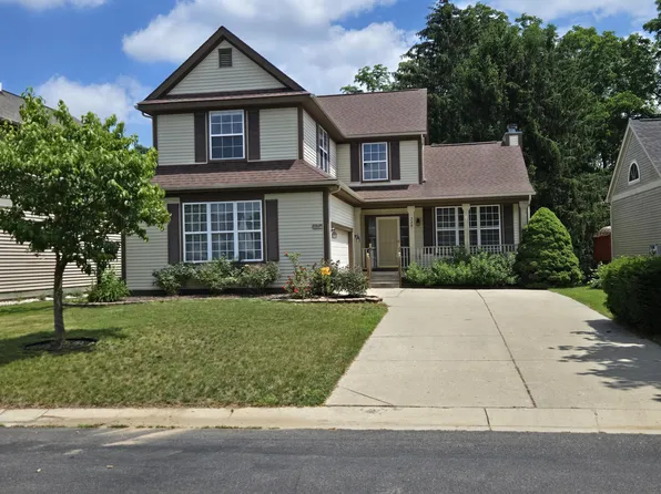 338 Forestview Dr, Waterford, MI 48327