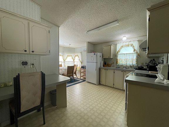 5th image of 14142 Isla Flores Ave