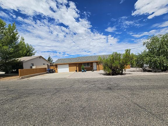 3rd image of 4476 E Butte Dr